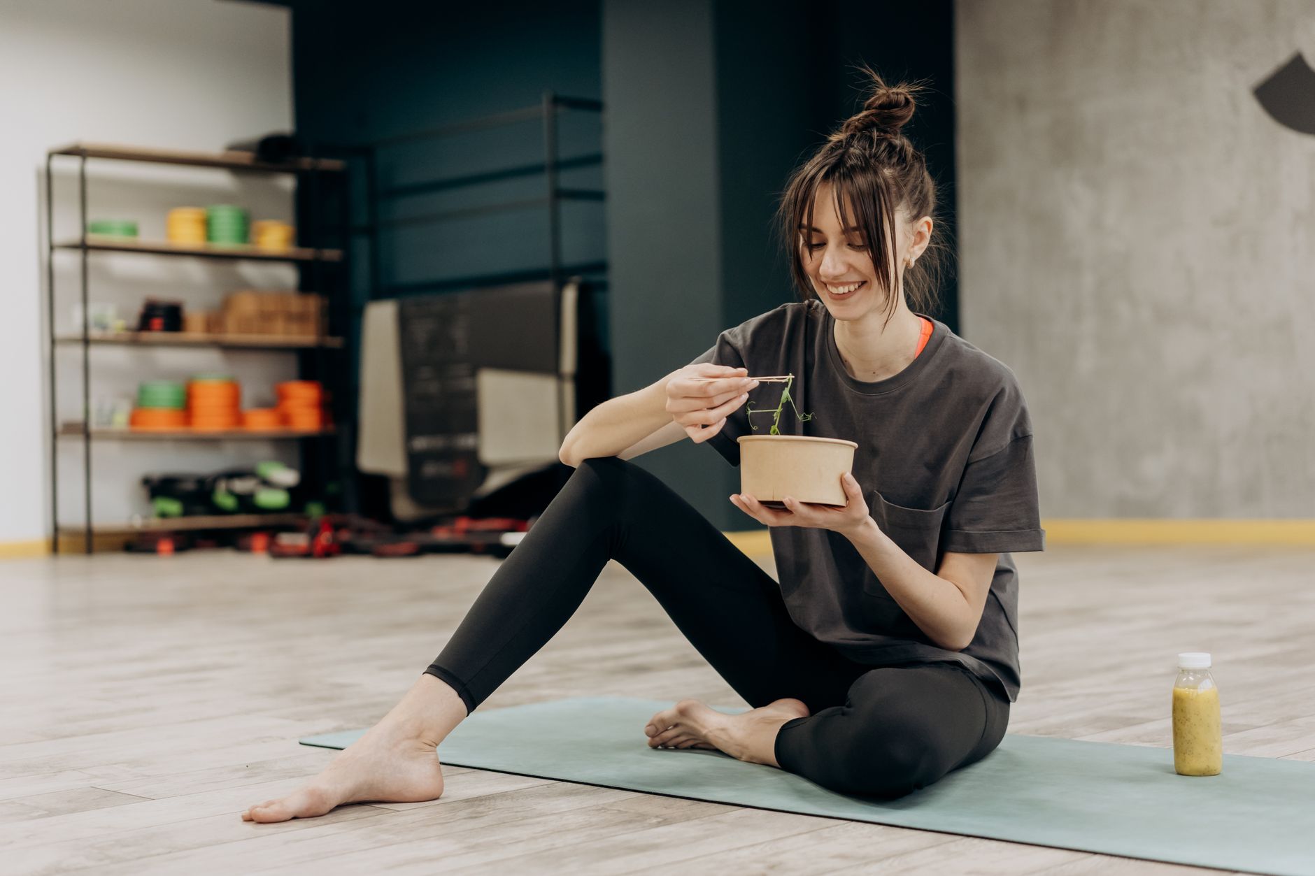 GLP-1 and PCOS: How to Avoid Protein Bloating