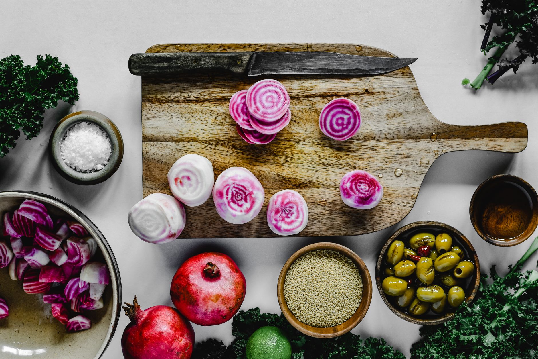 PCOS and Insulin Resistance: Hormone-Balancing Foods That Help