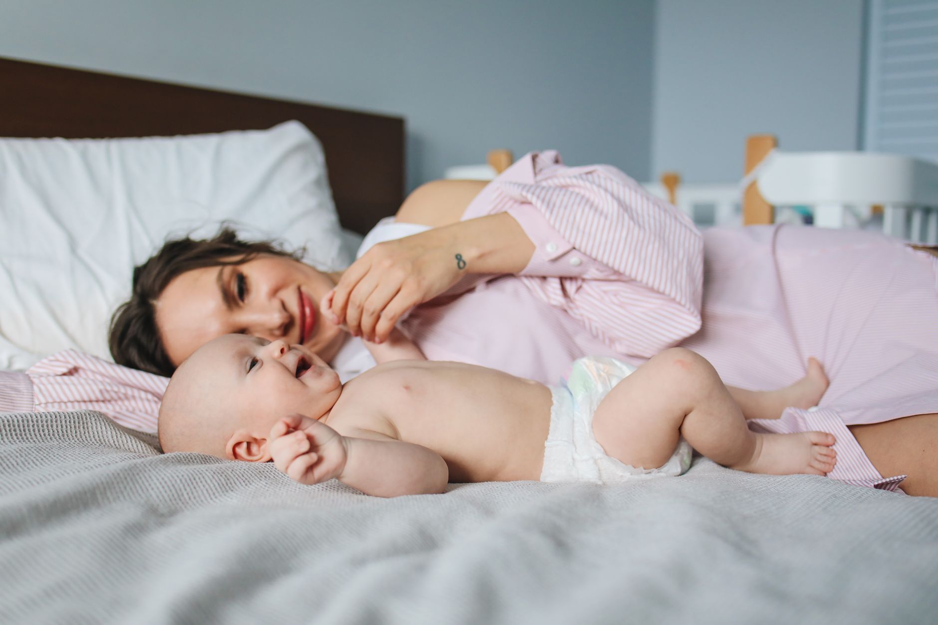 Postpartum Pelvic Floor Healing: Gentle Exercises for New Moms