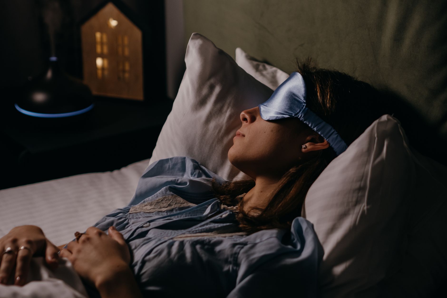 Why Women Wake at 3am and the Hidden Magnesium Link
